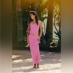 Free people 
Elegant Pink Maxi Skirt
